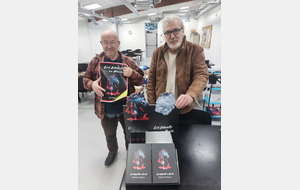 L'auteur du roman "les diamants du cheval" Gil Filippi visite le club de l'échiquier Nîmois