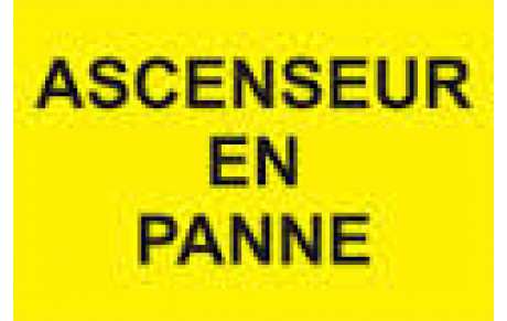 ASCENSEUR EN PANNE